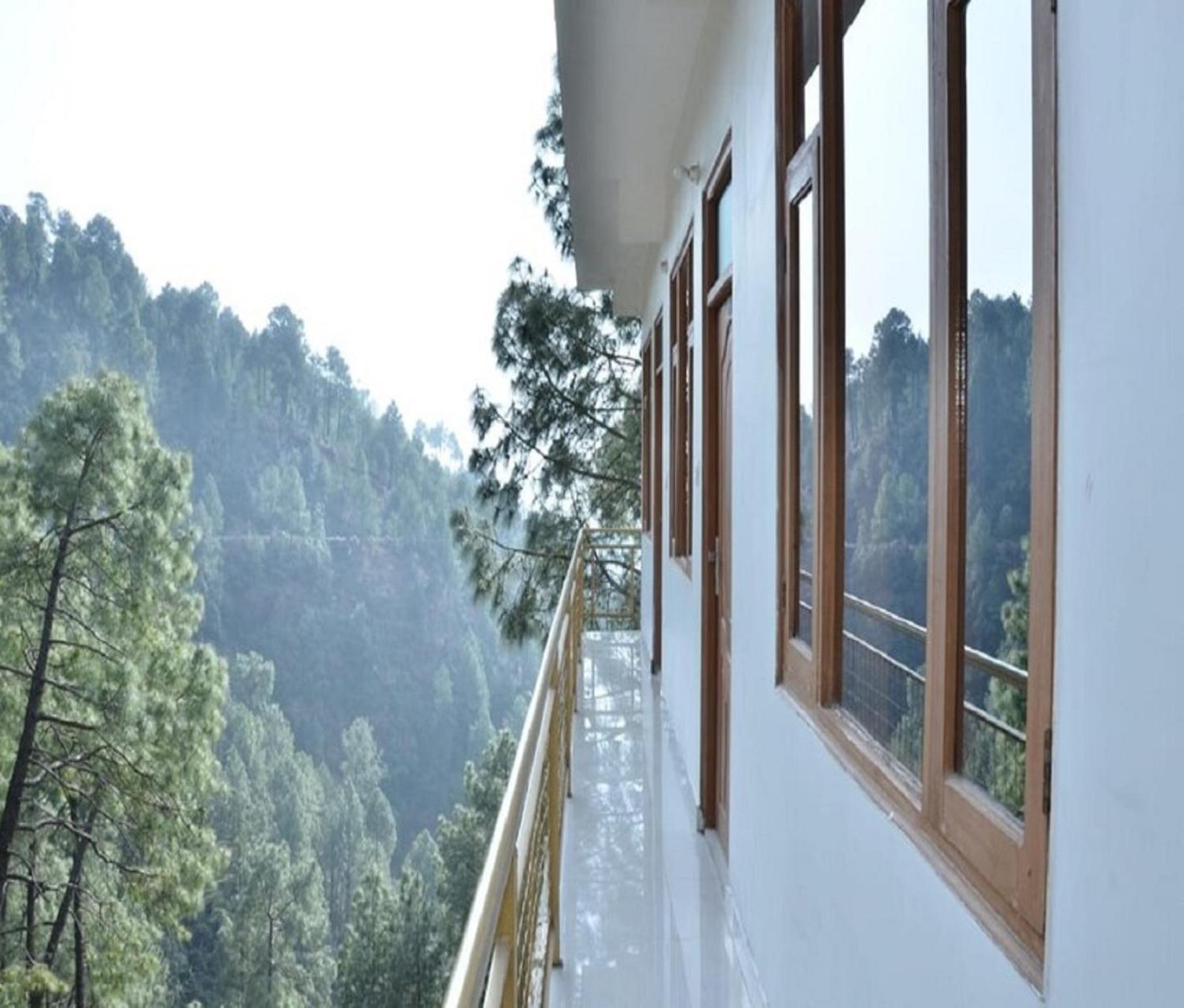 Asha Residency By Stayapart Shimla Ngoại thất bức ảnh